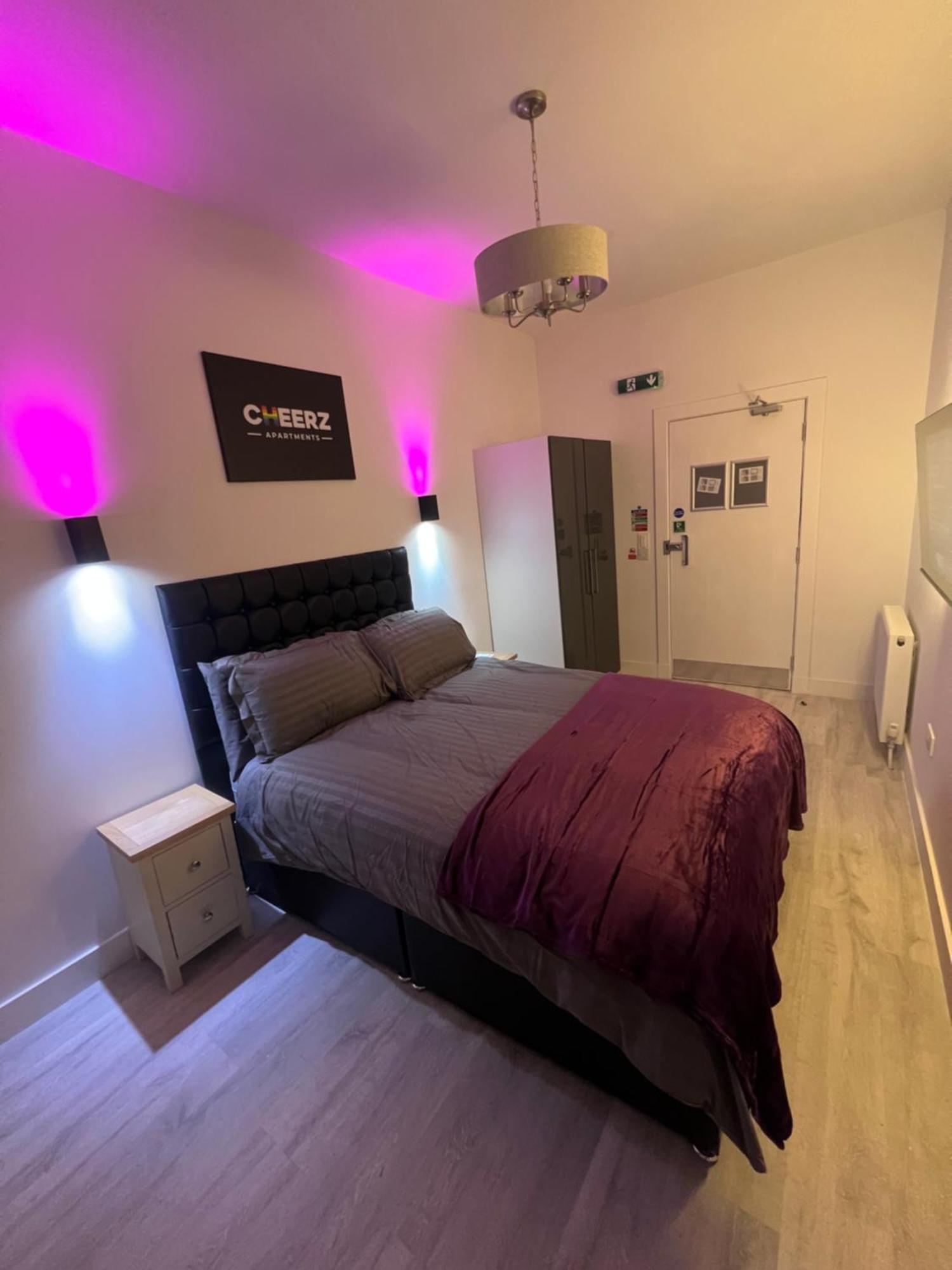 Cheerz Apartments Αμπερντήν Εξωτερικό φωτογραφία
